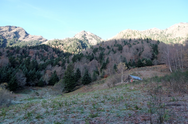 IMGP4953.jpg - La cabane d'Artiguessans (1025 m)