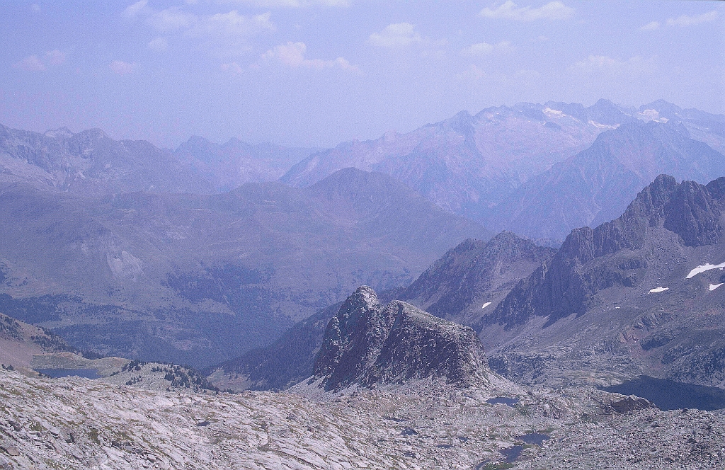 1998-08-619_.jpg - Perrano - les Aiguilles vues de derrière, lago Perrano