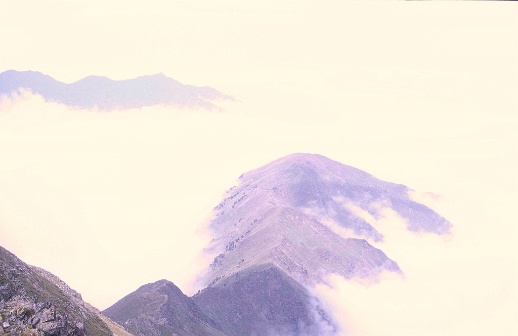 1998-08-633_.jpg - Pic Sacroux - vue vers le N